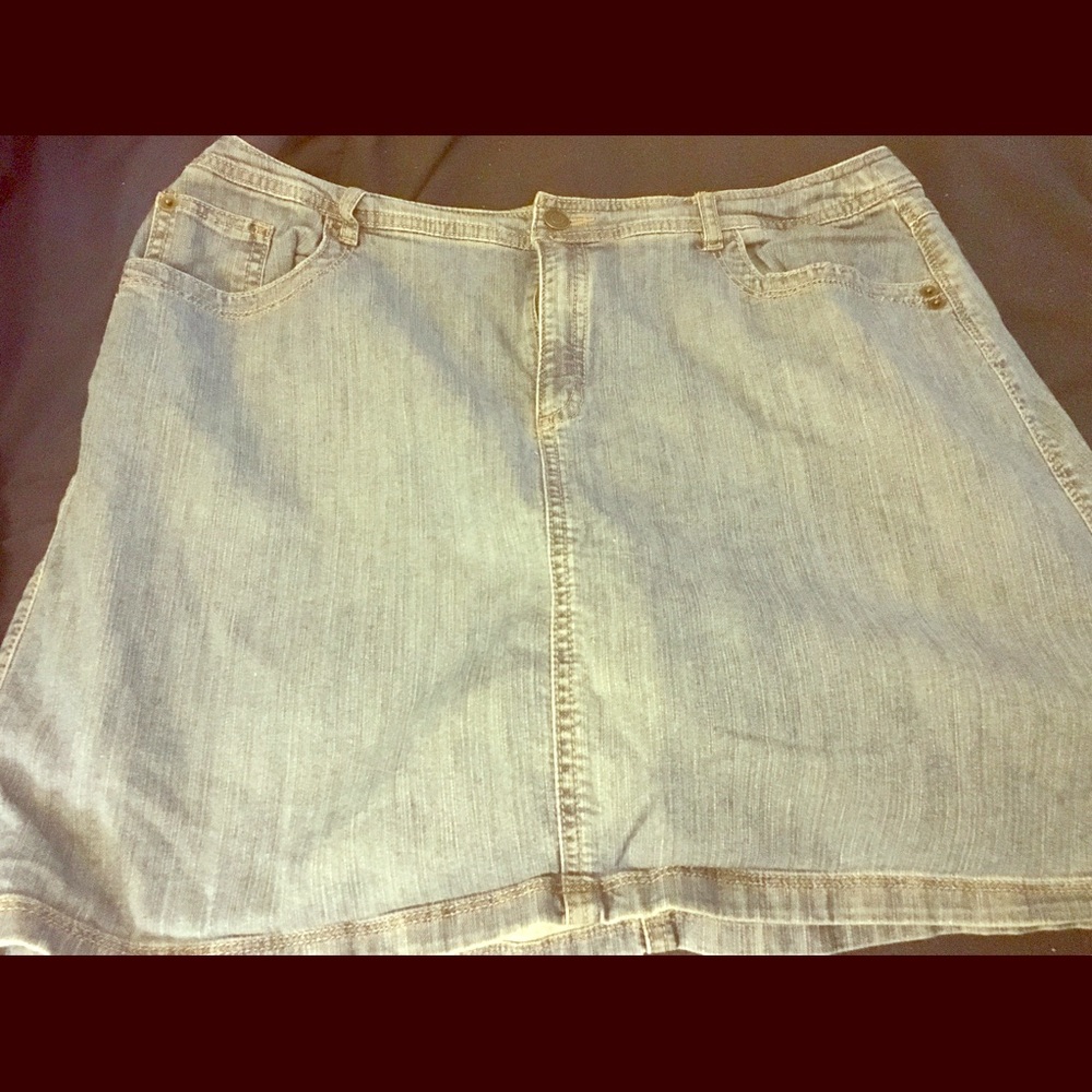 Ready for summer-Croft & Barrow blue jean skort